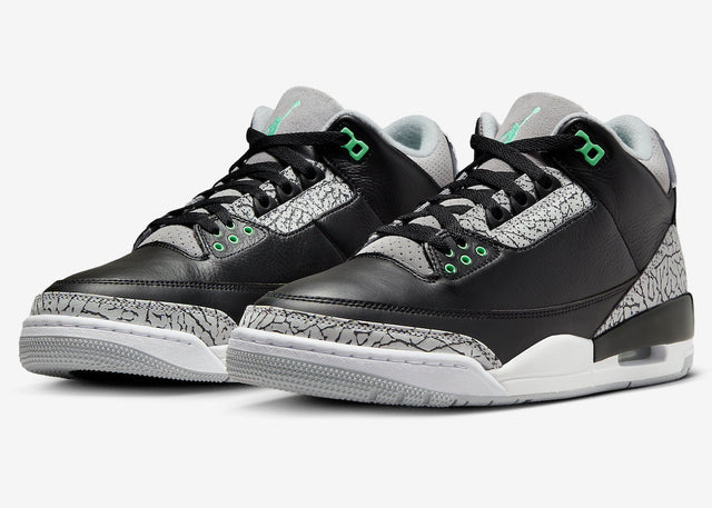 Air Jordan 3 Retro "Green Glow"