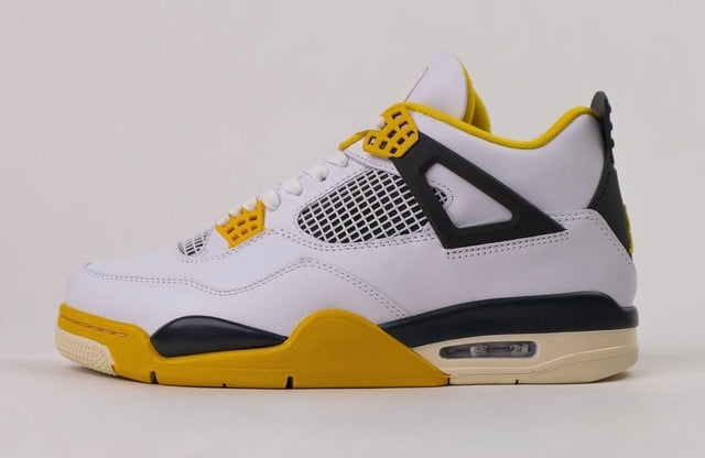 Air Jordan 4 Retro "Vivid Sulfur"