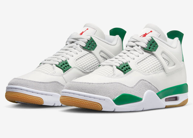 Air Jordan 4 Retro SB "Pine Green"