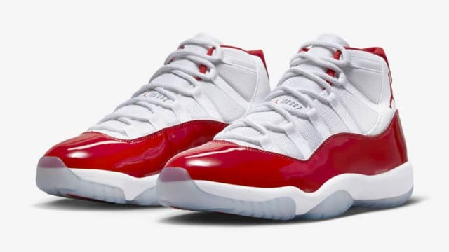 Air Jordan 11 Retro "Cherry"