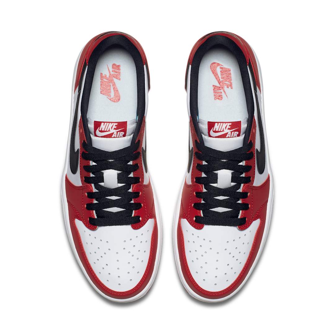 Air Jordan 1 Retro Low OG "Chicago"