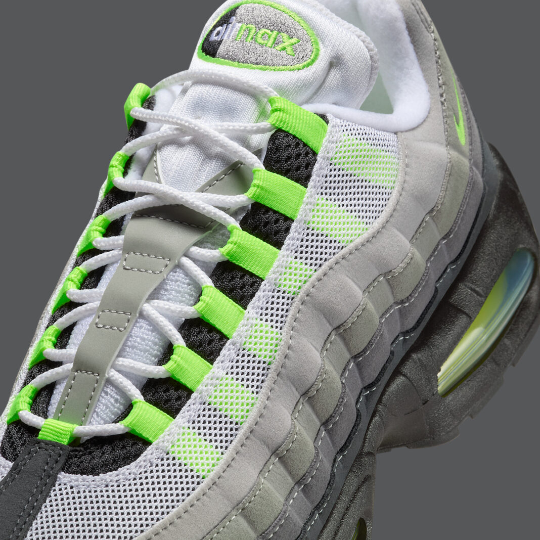 Nike Air Max 95 OG "Neon"