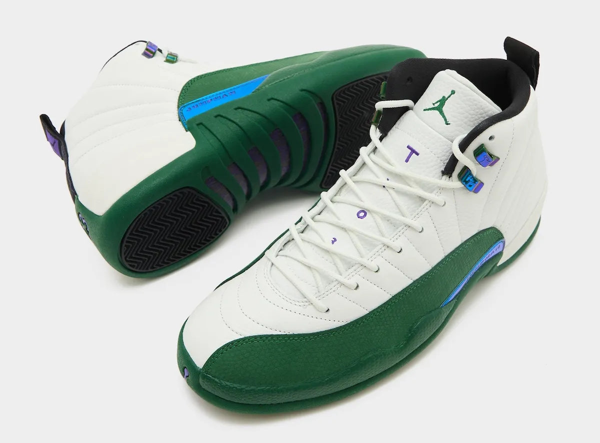 Air Jordan 12 Retro "Bucks"