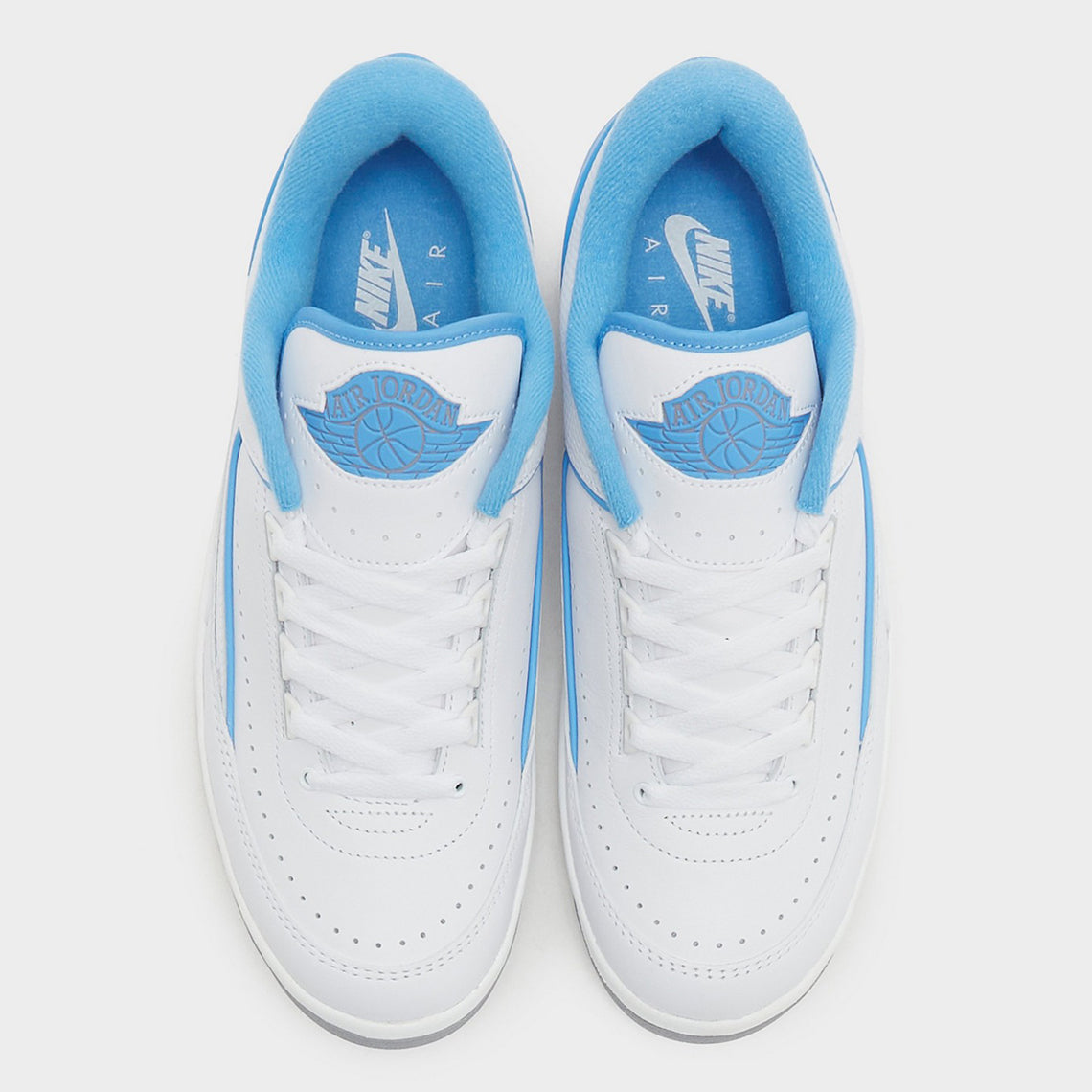 Air Jordan 2 Retro Low "Unc"