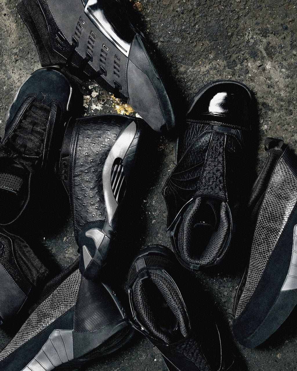Air Jordan 15 Retro "Black Out"